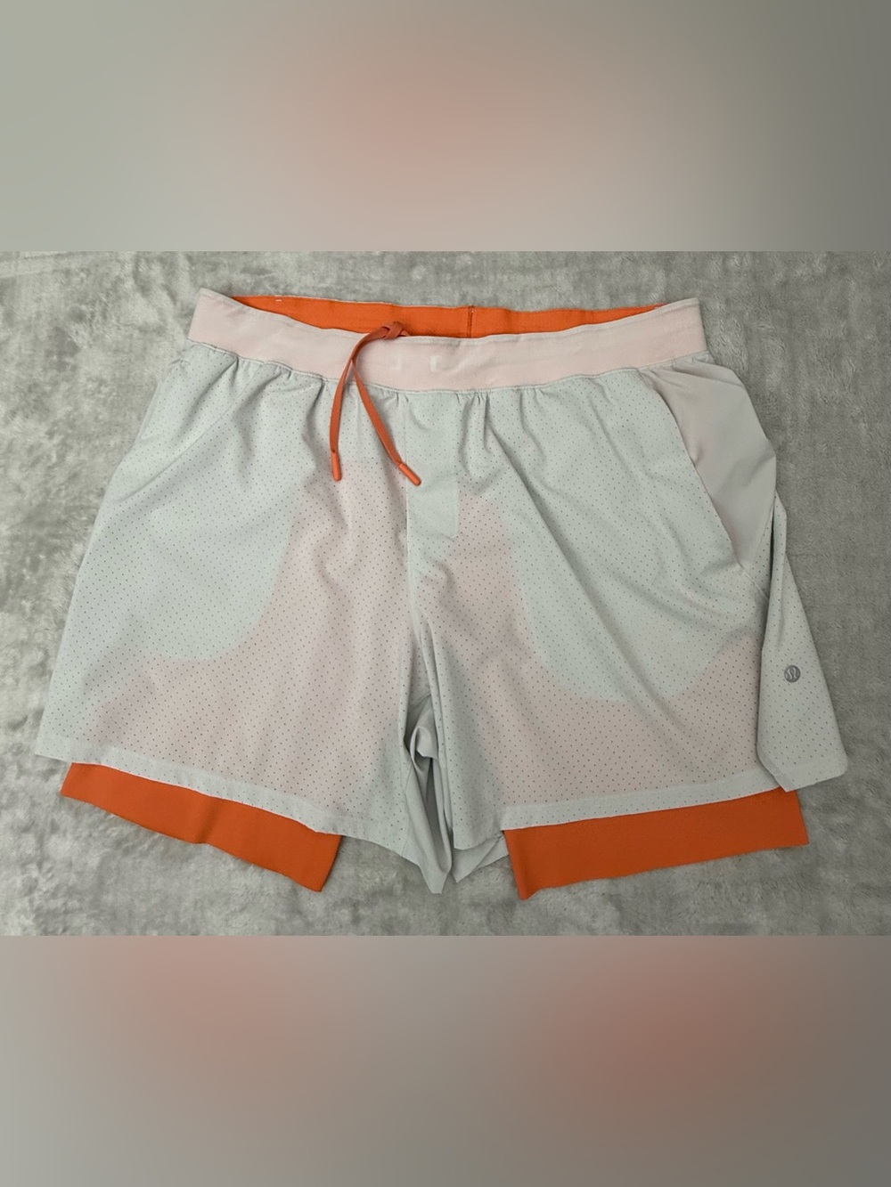 lululemon Men's Vented Tennis Shorts Lined 6" Peroxide/Blaze Orange Size XL
